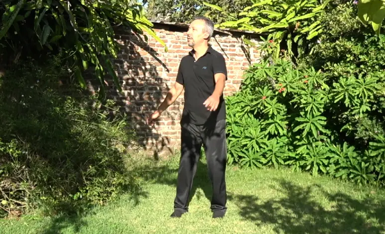 Técnica de Rotación de Columna. Movimiento de giro hacia los lados.