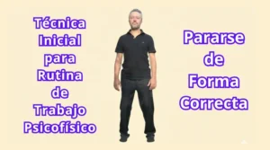Postura de parado correcta vista frontal. Técnica psicofísica. Cómo pararse correctamente.